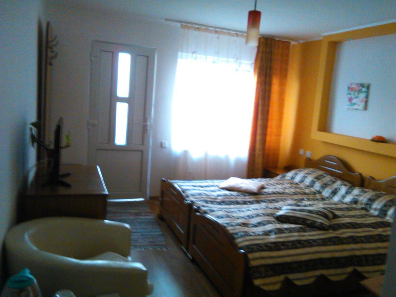 Pensiunea Lucia Ana Cluj-Napoca Exterior foto